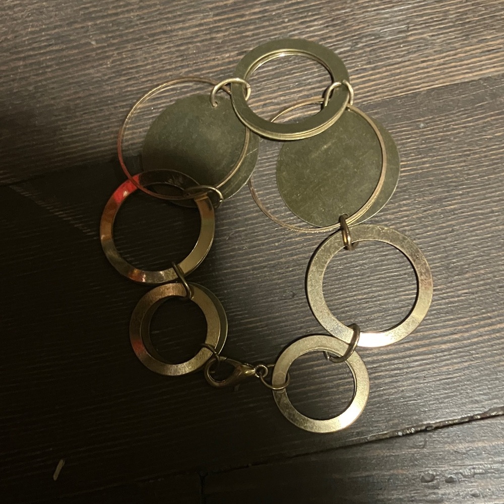 Gold Circle Link Bracelet